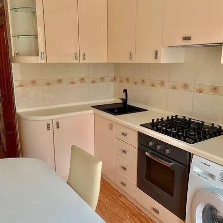 Apartment Апартаменты На Еврейской